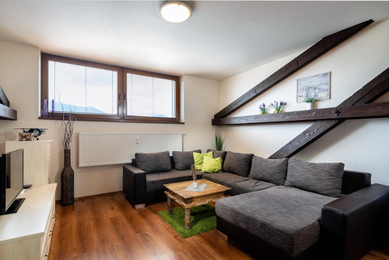 Apartments Sofia Липтовски-Микулаш Экстерьер фото